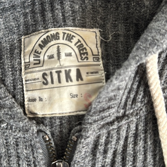 Sitka Small Gray 100% Wool Hooded Sweater - Picture 3 of 9
